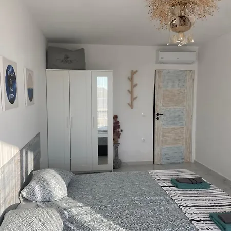 דירה Порт Лозенец Морска Гледка - Port Lozenets Sea View לוזנטס