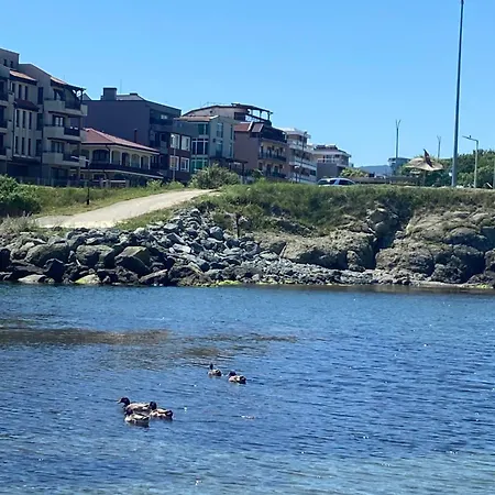Порт Лозенец Морска Гледка - Port Lozenets Sea View לוזנטס